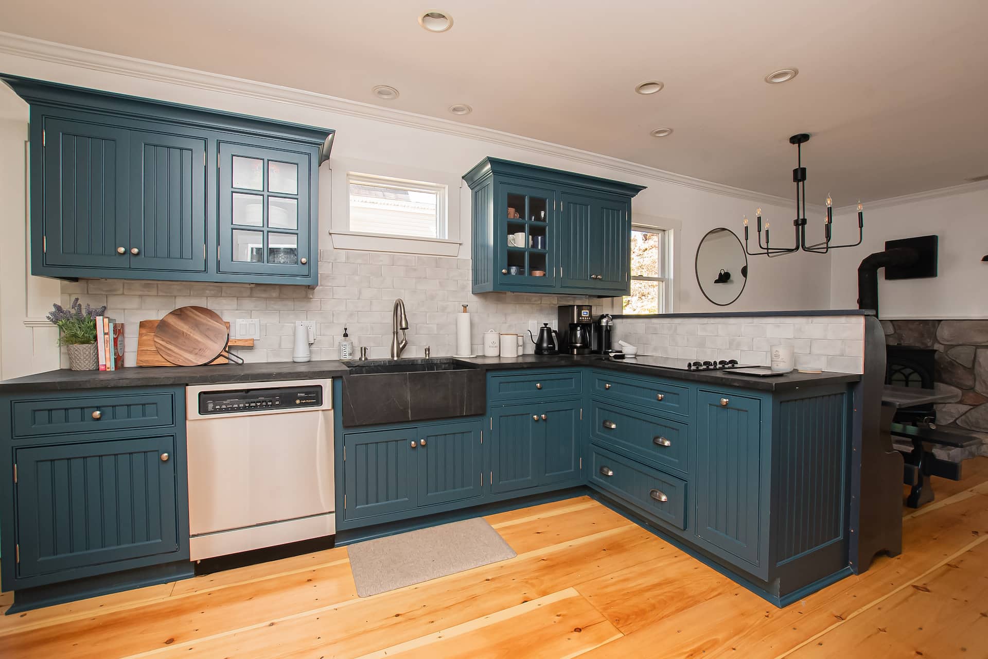 The updated eat-in kitchen